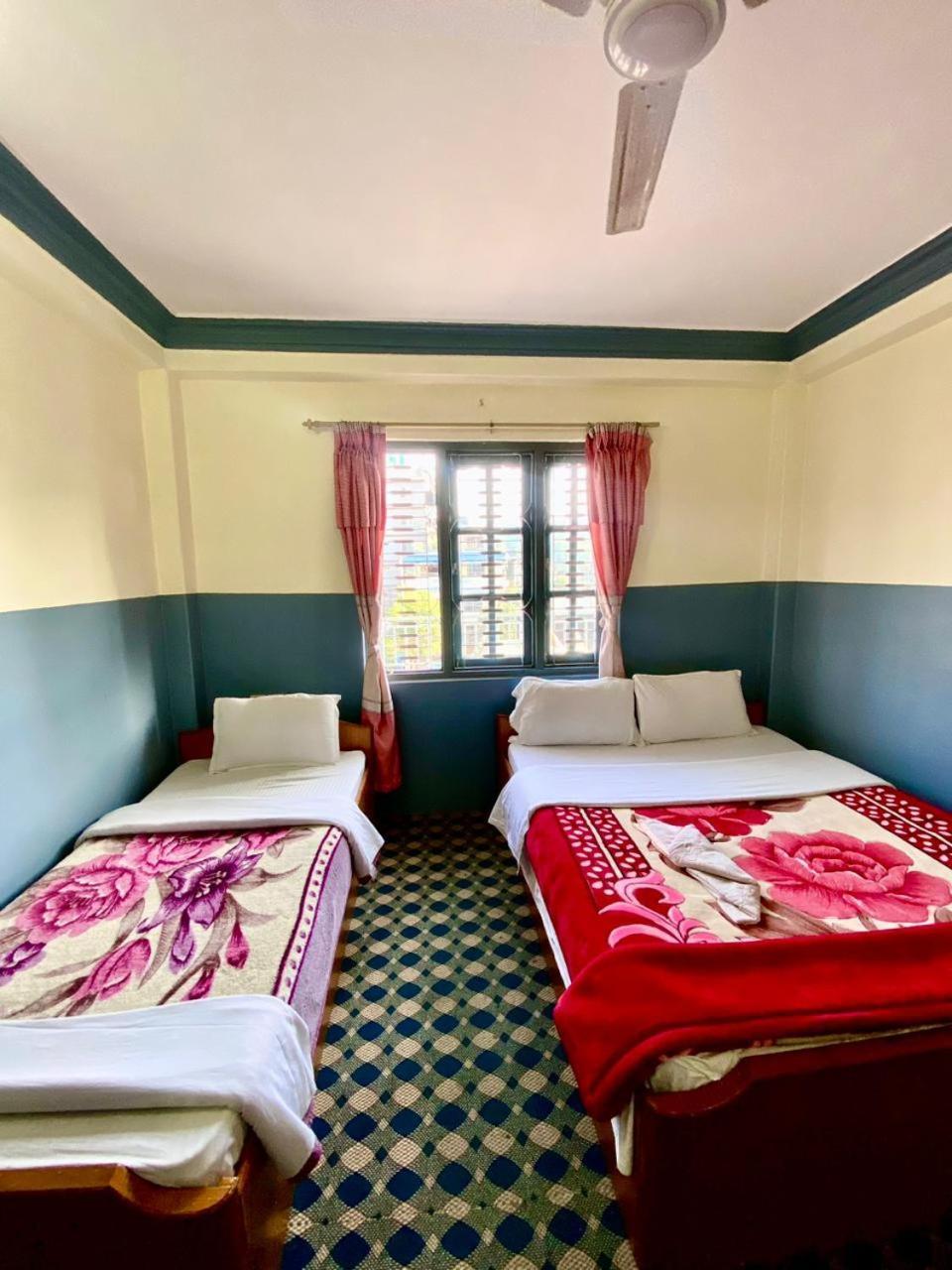 Hotel Piya Pvt Ltd Pokhara Esterno foto