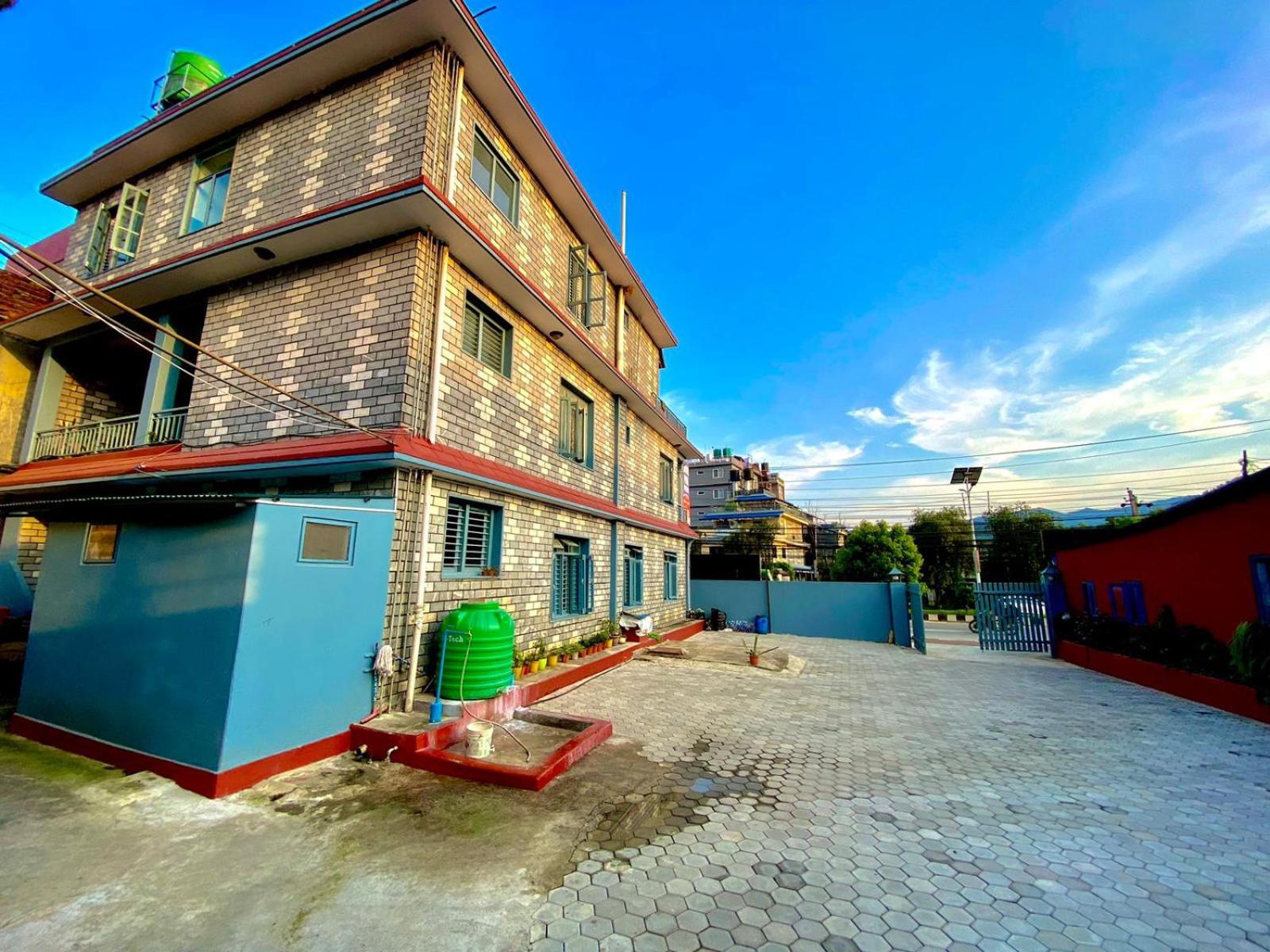 Hotel Piya Pvt Ltd Pokhara Esterno foto